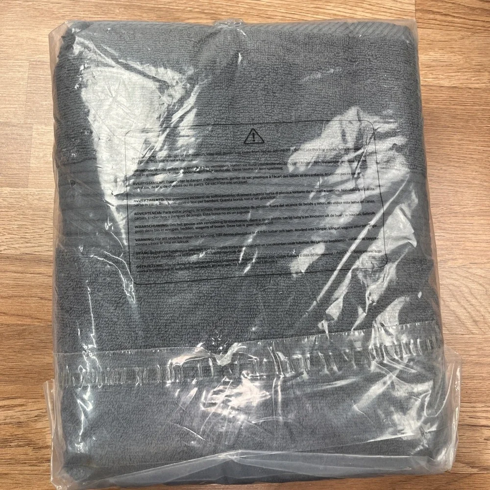 Utopia Towels Pack of 2 Bath Sheets in Grey Jumbo 35